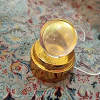 گوی شیشه ای چرخان
