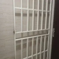 ساخت انواع درب و پنجره کلیه کارهای آهنگری شیروانی