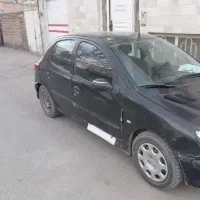 ماشین و   باط ری   م ت ور