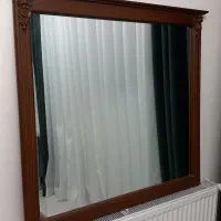 آینه با قاب چوبی شیک ومحکم