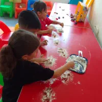 کودکستان مداد رنگی  شهرک شاهد ثبت نام می کند