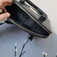 کیف|کیف، کفش، کمربند|همدان, |دیوار