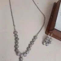 گردنبند گوشواره نیم ست نقره