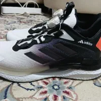 کتانی آدیداس سولار مدل دیسکی سایز 42 نو