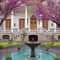 اجاره ویلا مناسب برای کافه سنتی، آموزشگاه و مطب