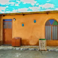 سویت سنتی کنارآسیابها و آبشارها