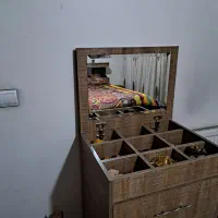 تخت خواب و کمد و دراور