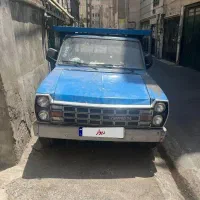 نیسان وانت مدل۸۲