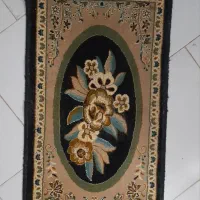 قالیچه  کوچک مناسب راهرو یا جلوی درب