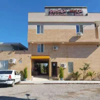 خانه دار و رسپشن