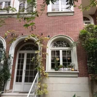 تاپ لوکیشن * قطب کریم خان * 90متر * 2خواب