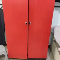 ست کمد سه تیکه . در حد نو . همه چی سالم .