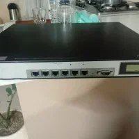 دستگاه سرور ودستگاه مودم