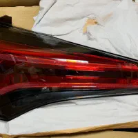 چراغ خطر تویوتا RAV4