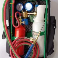 دستگاه جوشکاری به همراه کوله پشتی