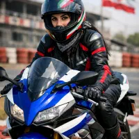 آموزش موتور سیکلت بانوان (موتورسواری)