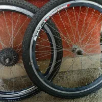 یک جفت لاستیک دوچرخه 24