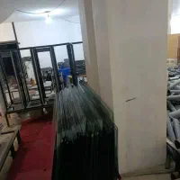 حمل شیشه با نیسان خرکدار و کارگر تخصصی حمل شیشه