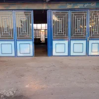 دو-باب-مغازه-در-سه-راهی-نادیلو