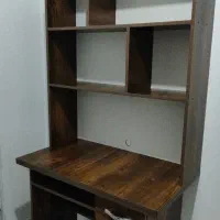 میز تحریر در حد نو