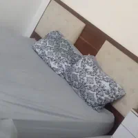 فروش تخت خواب دو نفره در حد نو