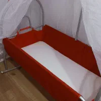 نی نی لای همراه با پشه بند