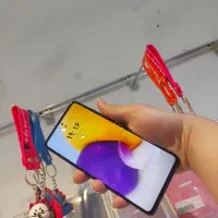 سامسونگ A72 128تمیزدر حدنو همراه هدیه1سرور