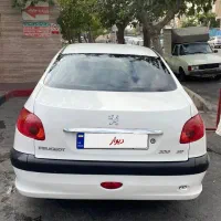 پژو 206 صندوقدار تیپ ۵ V8
