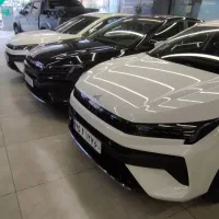 کی ام سی جی 7 سفید مشکی خاکستری مدل 1405