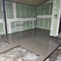 با قیمت مناسب