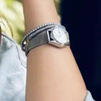 ساعت زنانه نقره‌ای