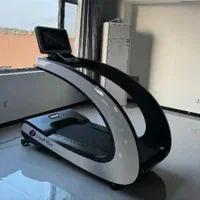 تردمیل غول پیکر و دسته برعکس باشگاهی