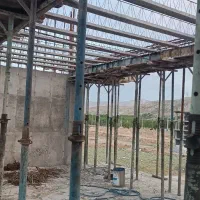 اجرای اسکلت بتن باابزار سقف راه پله خرپشته استخر