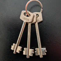 قفل و کلید ساز کلیدسازی خدمات سیار ۲۴ساعته فاز۰تا۶