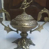 شکلات خوری برنجی
