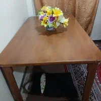 میز نهارخوری بدون صندلی ویه قفسه وکمدبچه