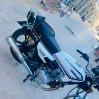 موتور سیکلت ۲۰۰
