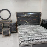 تخت خواب وتشک