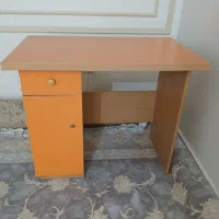 میز تحریر نوجوان