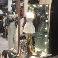 فروش یکجا پوشاک زنانه