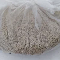 خوراک مرغ مینا