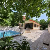 اجاره ویلا باغ بهادران استخر رو باز