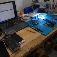 تعمیرات تخصصی سخت افزار و نرم افزار