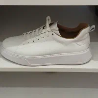 کفش نو تمیز