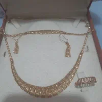 سرویس طلا و گردنبند و گوشواره
