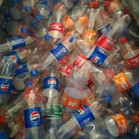 بطری وشیشه خالی