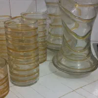 ظروف شیشه ای