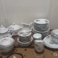 فروش ظروف چینی  گل سرخ