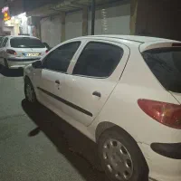 پزو206