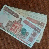 فروش یکجا اسکناس‌های جمهوری